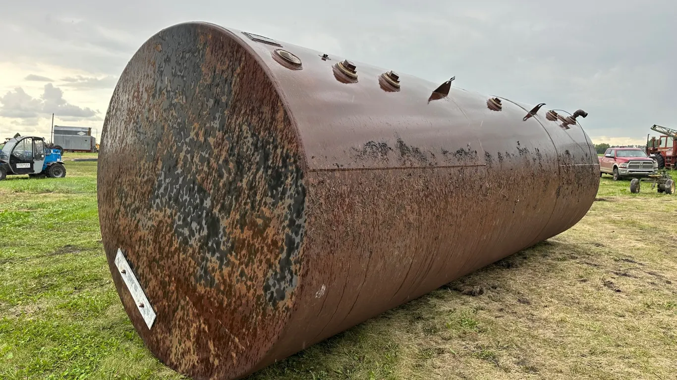 5000gal +/- Steel Tank