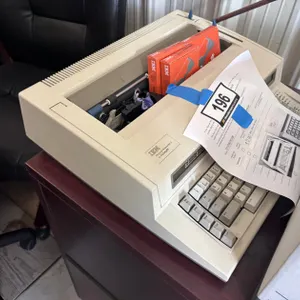 IBM Personal Wheelwriter II Typewriter