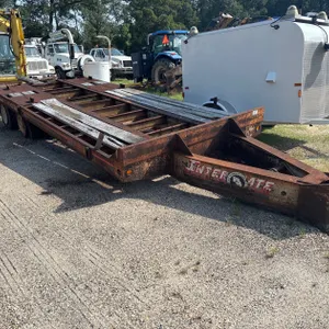 1995 Interstate 40DLA Equipment Trailer