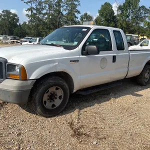 2005 Ford F-250 Pickup Truck