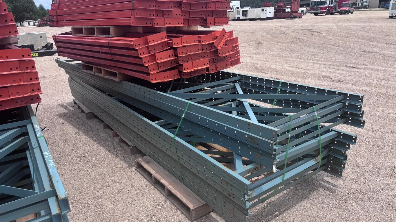 (1) STACK BOLT-ON UPRIGHT 16FT X 46IN BOLT-ON BEAMS 8FT X 3 1/2IN PALLET RACKING