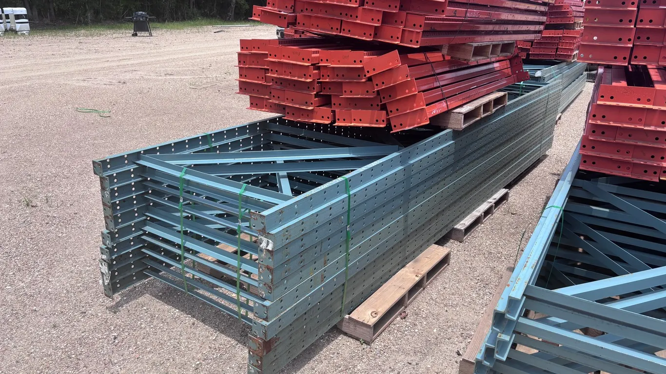 (1) STACK BOLT-ON UPRIGHT 16FT X 46IN BOLT-ON BEAMS 8FT X 3 1/2IN PALLET RACKING