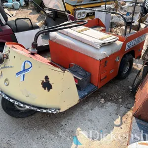 CUSHMAN VINTAGE GOLF CART