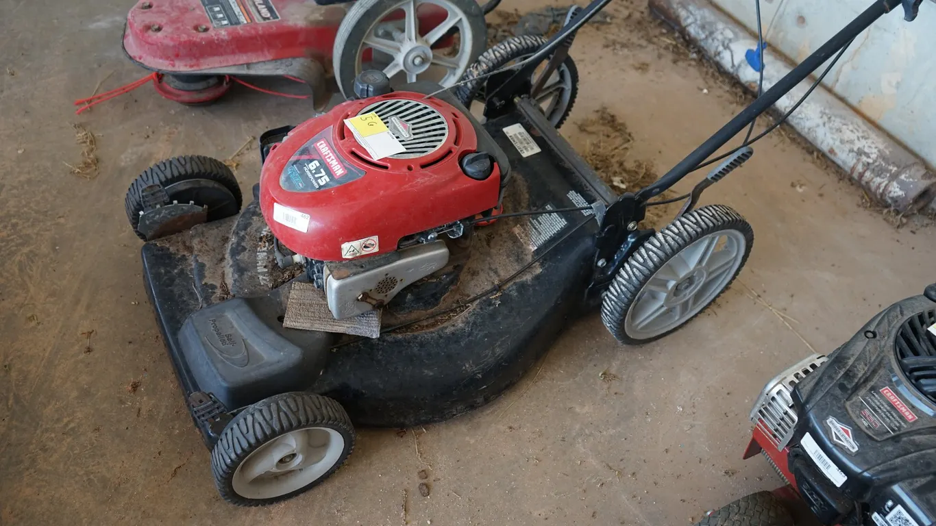 Craftsman Self Propelled 22" Walk Behind Mower