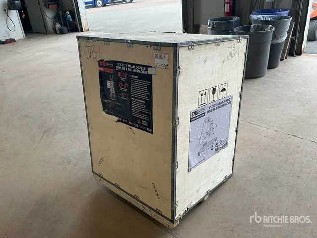 TMG MT32DM 9 in x 32 in Milling Machine