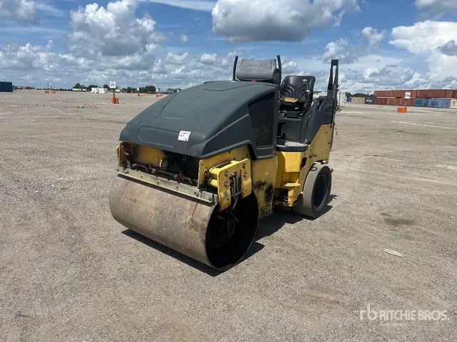 2015 Bomag BW120AC-5 Combination Roller
