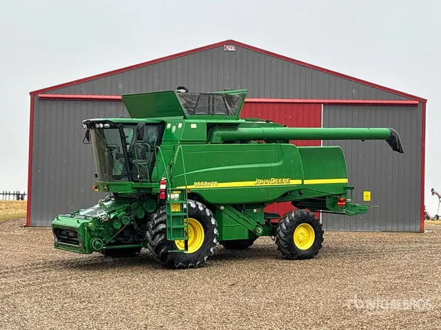2006 John Deere 9660 WTS Combine Harvester