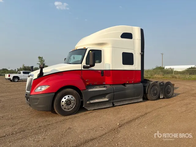 2023 International LT625 6x4 T/A Sleeper Truck Tractor