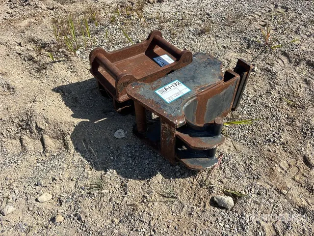 Quantity of (2) Excavator Coupler