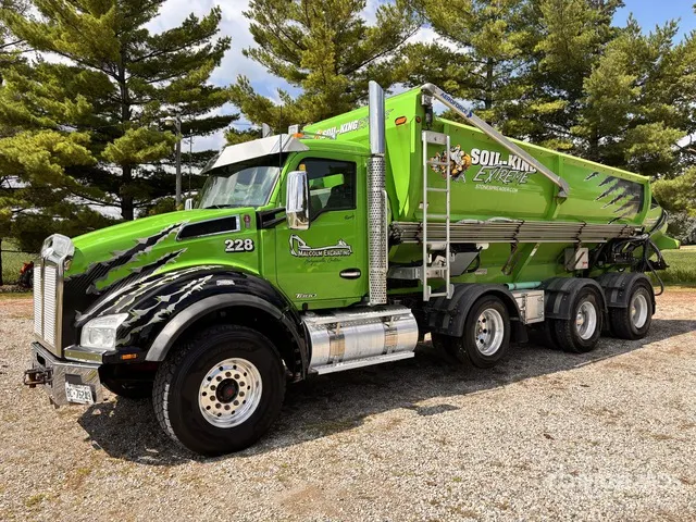Soil-King Extreme XTR25HD on 2020 Kenworth T880 8x4 Stone Spreader Truck
