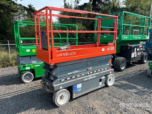 2017 Skyjack SJIII3226 Electric Scissor Lift