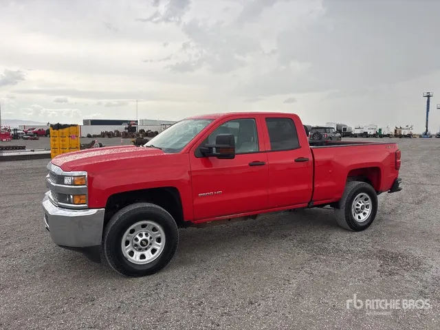 2019 Chevrolet Silverado 2500HD 4x4 Extended Cab Pickup