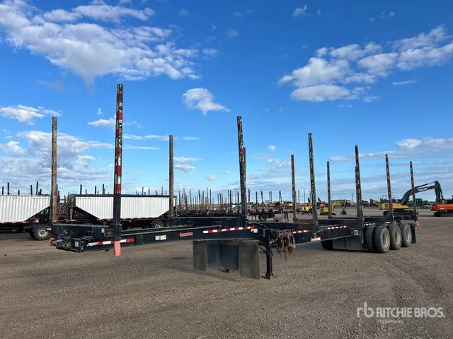 2017 Doepker 53 ft Tri/A Hayrack Log Trailer