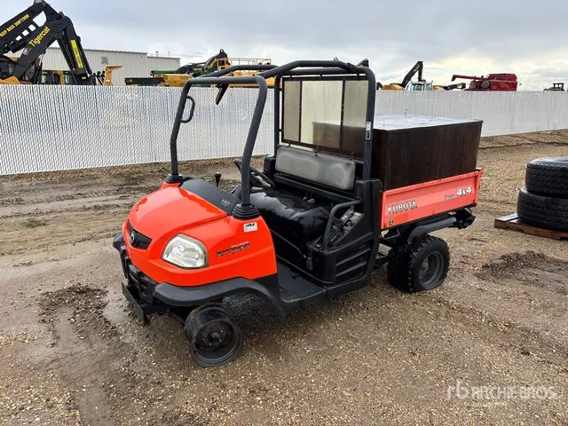 2004 Kubota RTV900 4x4 Utility Vehicle (Inoperable)