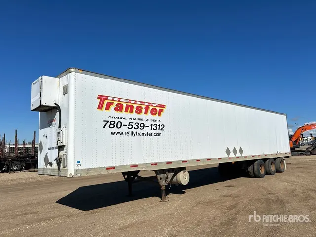 2006 Utility 53 ft x 102 in Sliding Tri/A Heated Van Trailer