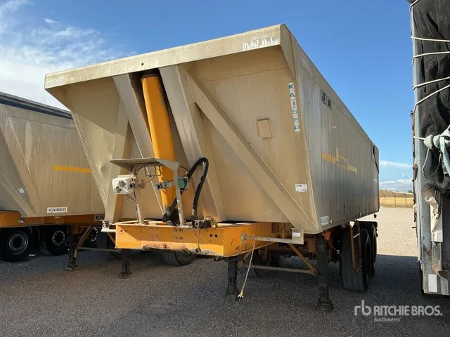 2000 Robuste T/A Aluminum End Dump Trailer