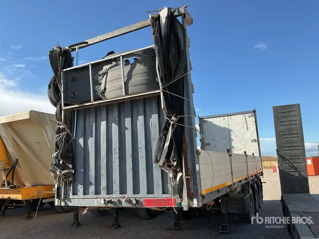 1987 Leciñena SRP-3E Tri/A Flatbed Trailer