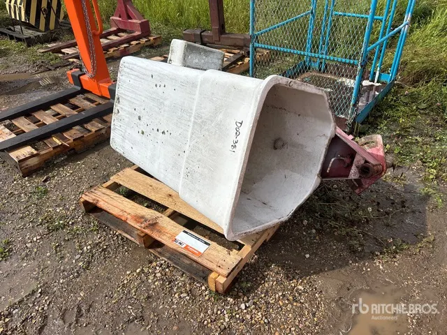 Personnel Basket - Fits Bucket Truck