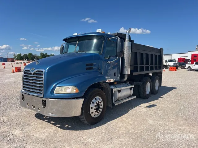 2007 Mack CXP613 6x4 T/A Dump Truck