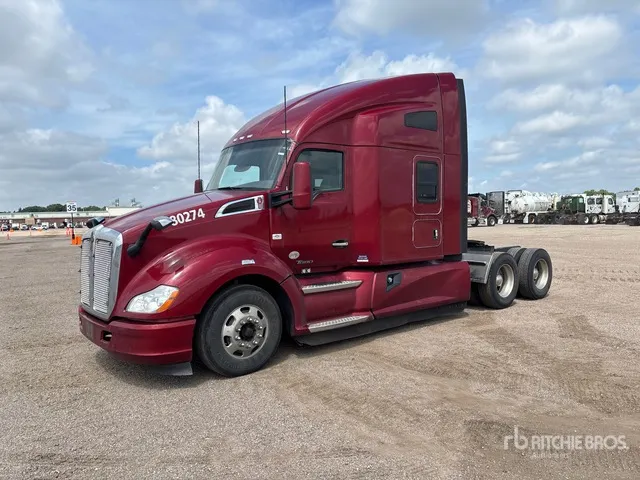 2020 Kenworth T680 6x4 T/A Sleeper Truck Tractor