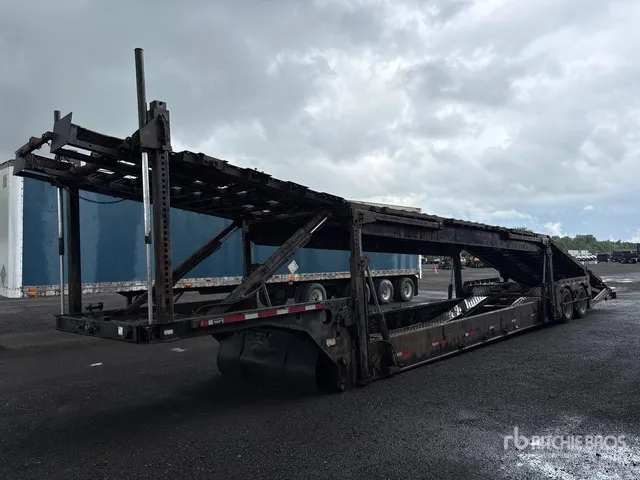 2009 Manac 1Z253 T/A Open Car Carrier Trailer
