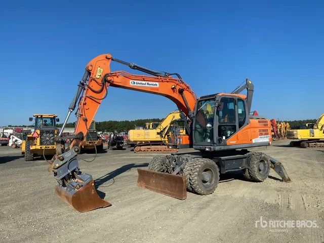 2017 Doosan DX140W-5 Wheel Excavator