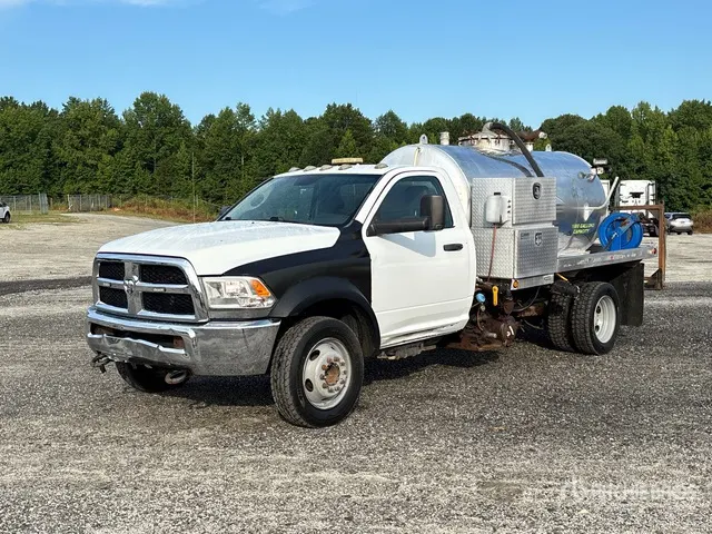 2016 Ram 5500 Vacuum Tanker Truck