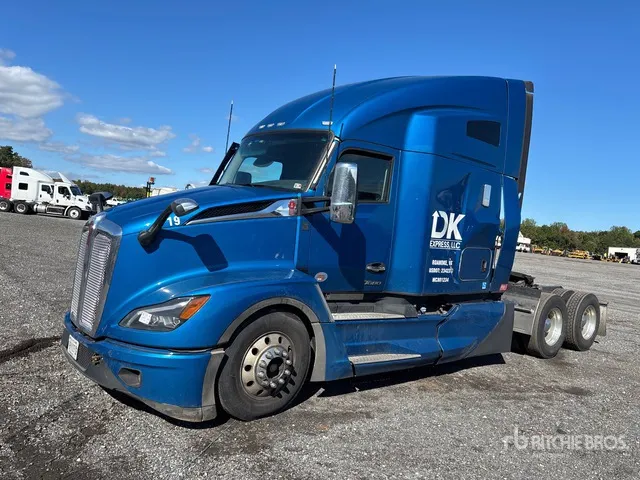 2024 Kenworth T680 6x4 T/A Sleeper Truck Tractor (Inoperable)
