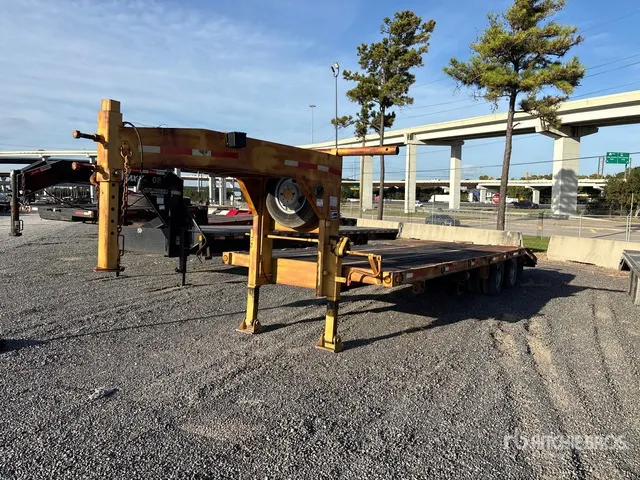 1998 Trailboss 20 ft T/A Gooseneck Equipment Trailer