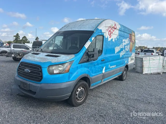 2015 Ford Transit 250 Cargo Van (Inoperable)