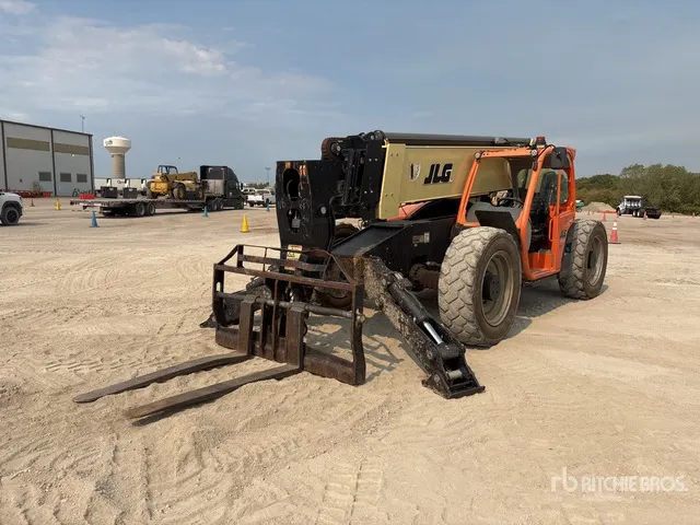 2019 JLG 1255 Telehandler
