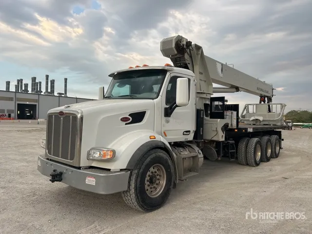 National 1400H Straight Boom on 2020 Peterbilt 567 8x6 Boom Truck