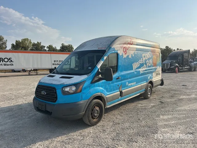 2015 Ford Transit 250 Cargo Van