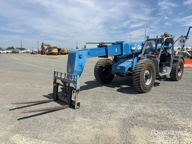 2014 Genie GTH-844 Telehandler