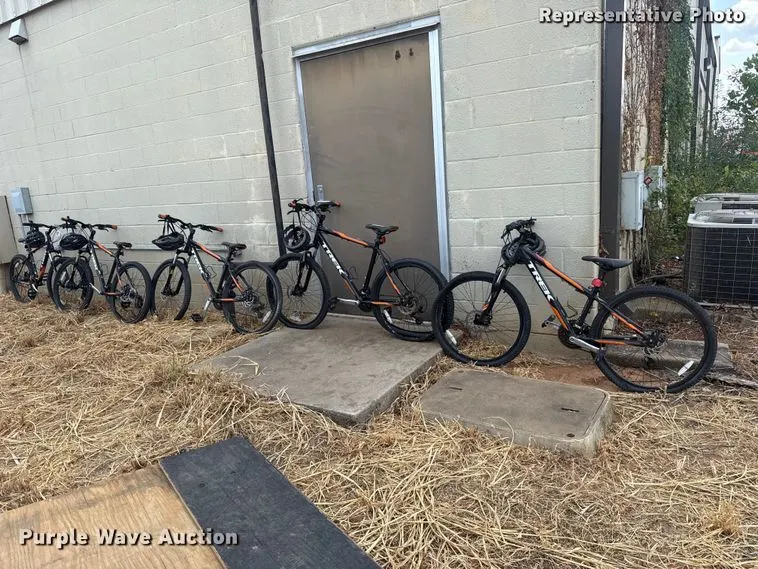 (5) Trek 3500 bicycles