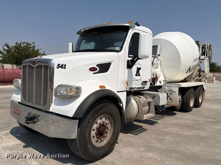 2017 Peterbilt 567 ready mix truck