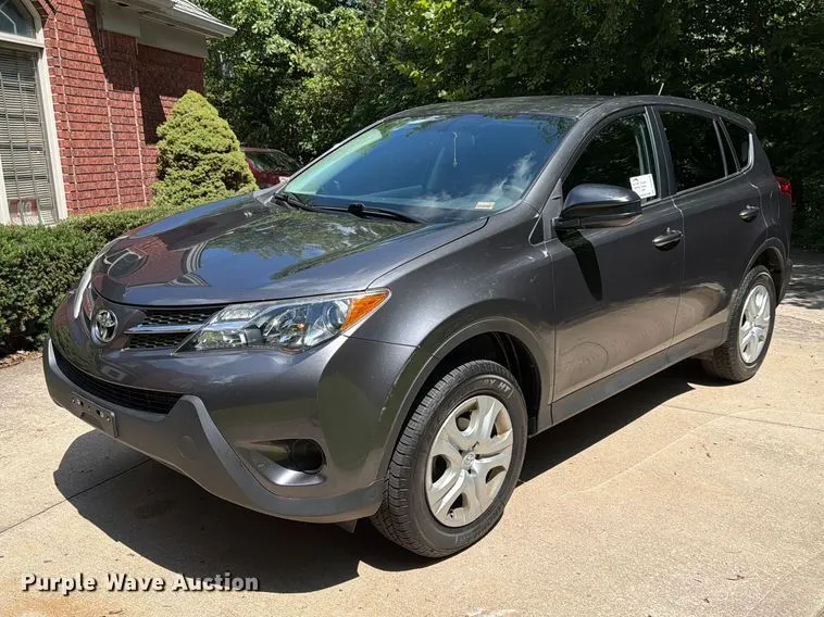 2013 Toyota RAV4 LE SUV