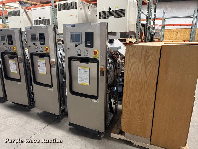 Steris AMSCO 250LS steam sterilizer