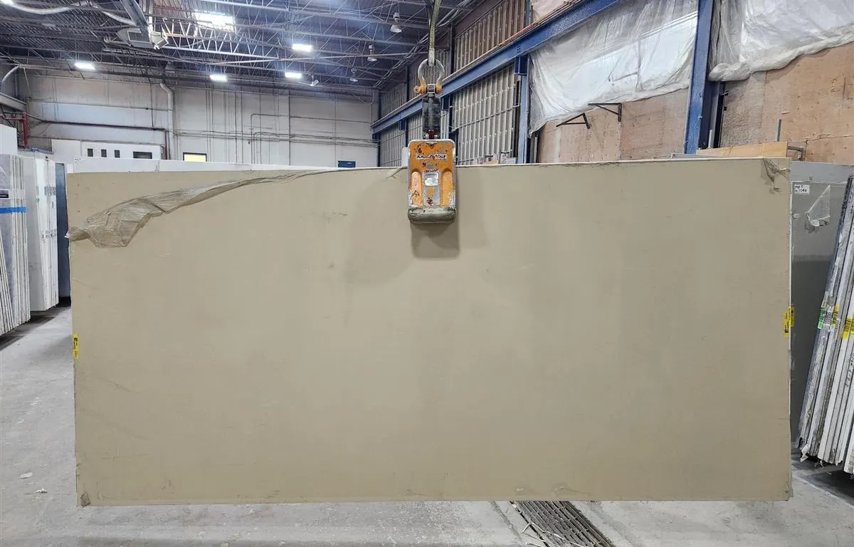 Caesarstone 2200P Quartz Slab
UNRESERVED