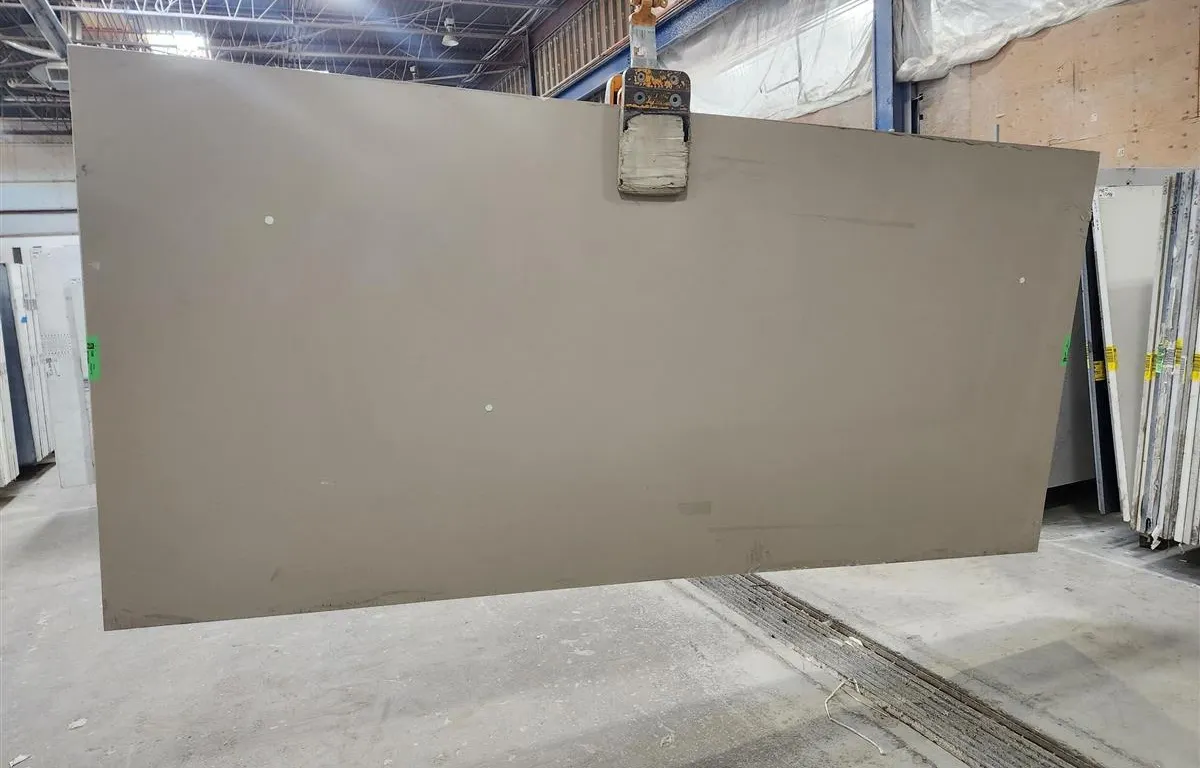 Caesarstone 2230P Quartz Slab
UNRESERVED