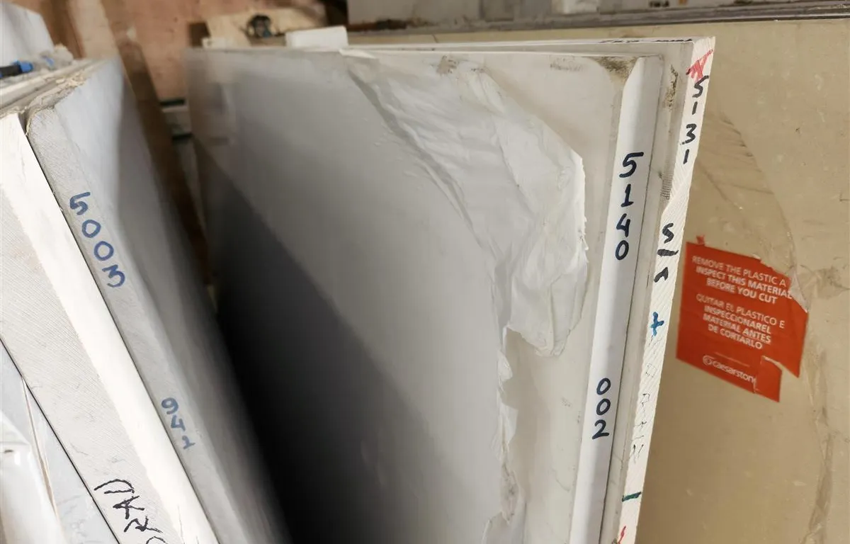 Caesarstone Dreamy Carrara Quartz Slab
UNRESERVED