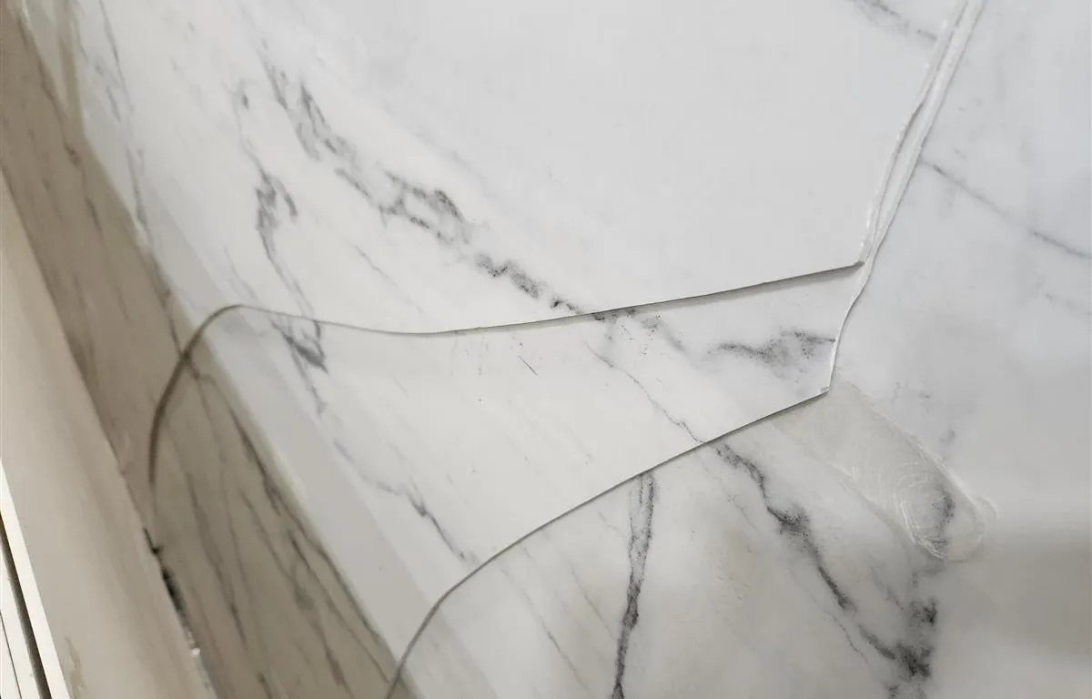 (4) Calacatta Botticelli Porcelain Slabs (2 Broken)
UNRESERVED