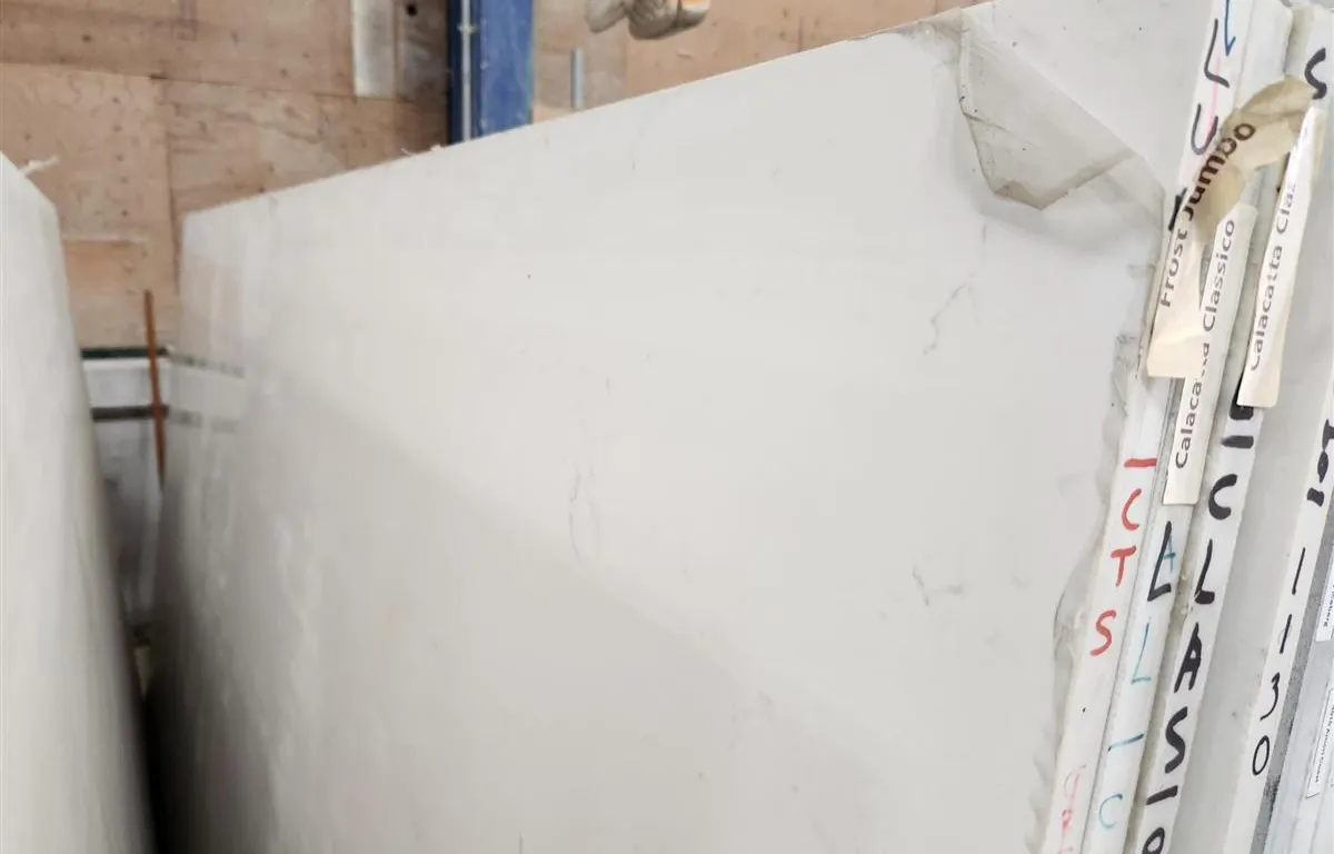 (4) White Modeled Quartz Slabs
UNRESERVED