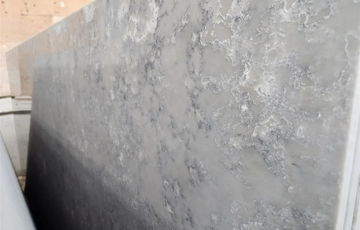 (5) Aria Grigio Quartz Slabs
UNRESERVED
