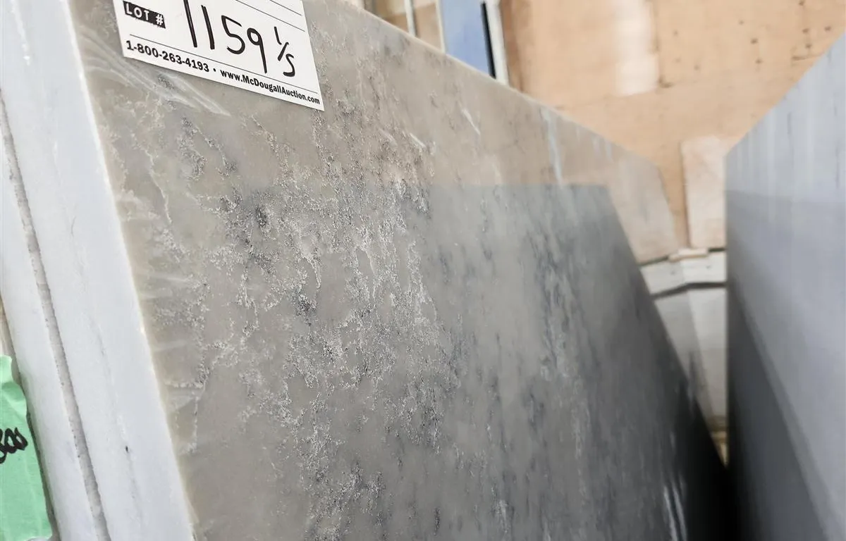 (5) Aria Grigio Quartz Slabs
UNRESERVED
