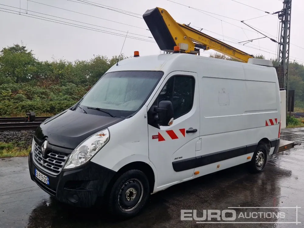 2015 Renault Master