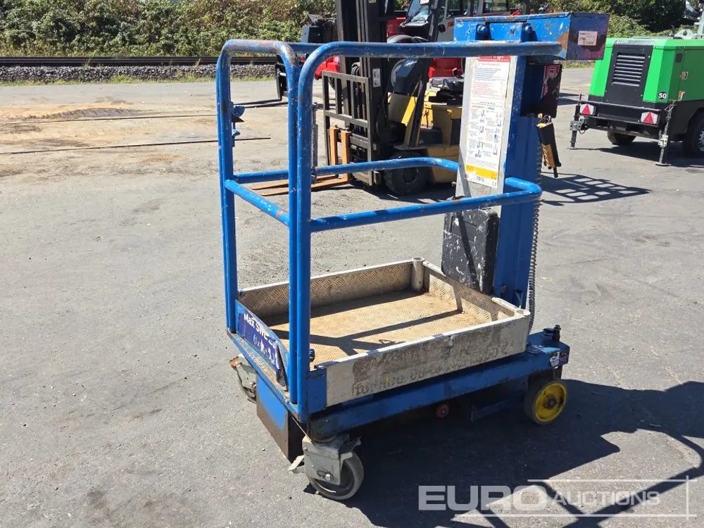 JLG POWER TOWER NANO