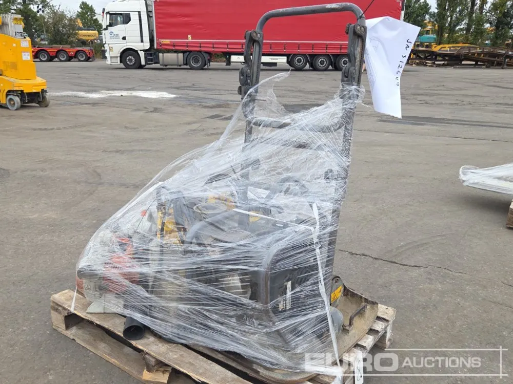 Pallet of Assorted E Tools, Water Pumps (6 of), Stihl Blower (3 of), Compaction Plate