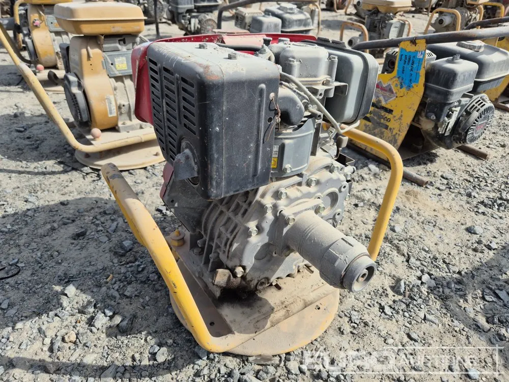 Robin Concrete Vibrator (GCC DUTIES NOT PAID)