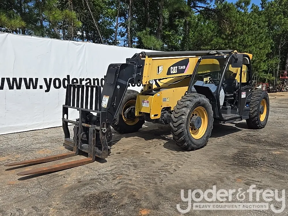 2019 CAT TL943D ST